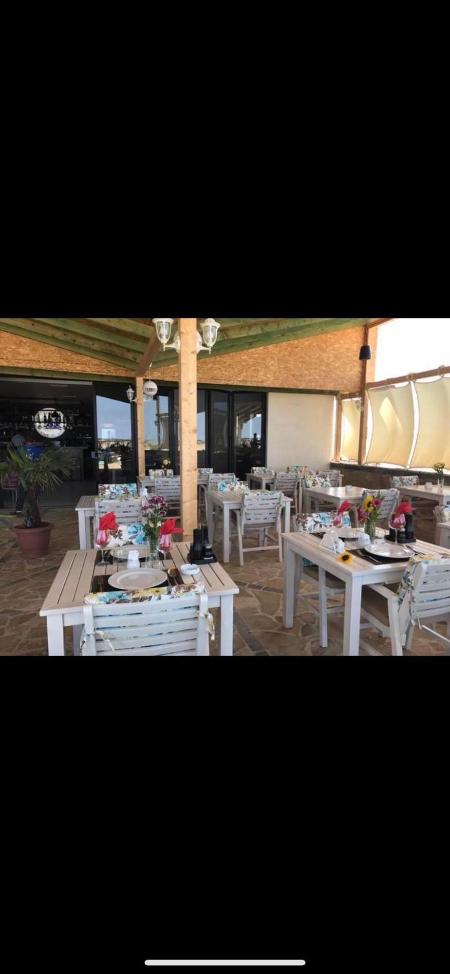 Saint Tropez Durres Hotel Bisht Kamez Bagian luar foto